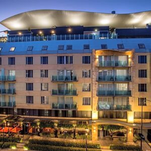 3 nights at Majestic Roof Garden Hotel, Adelaide